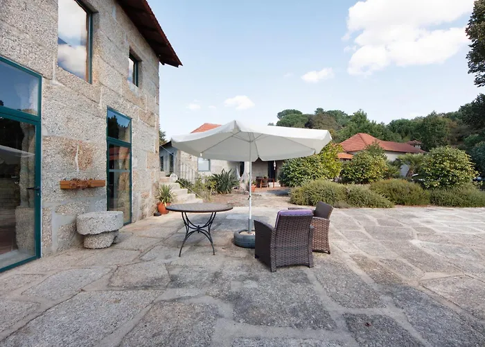 Casa De Andrães Loft Heras *